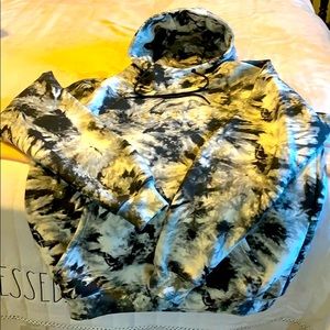 Balance Athletica Maker Hoodie (XL)